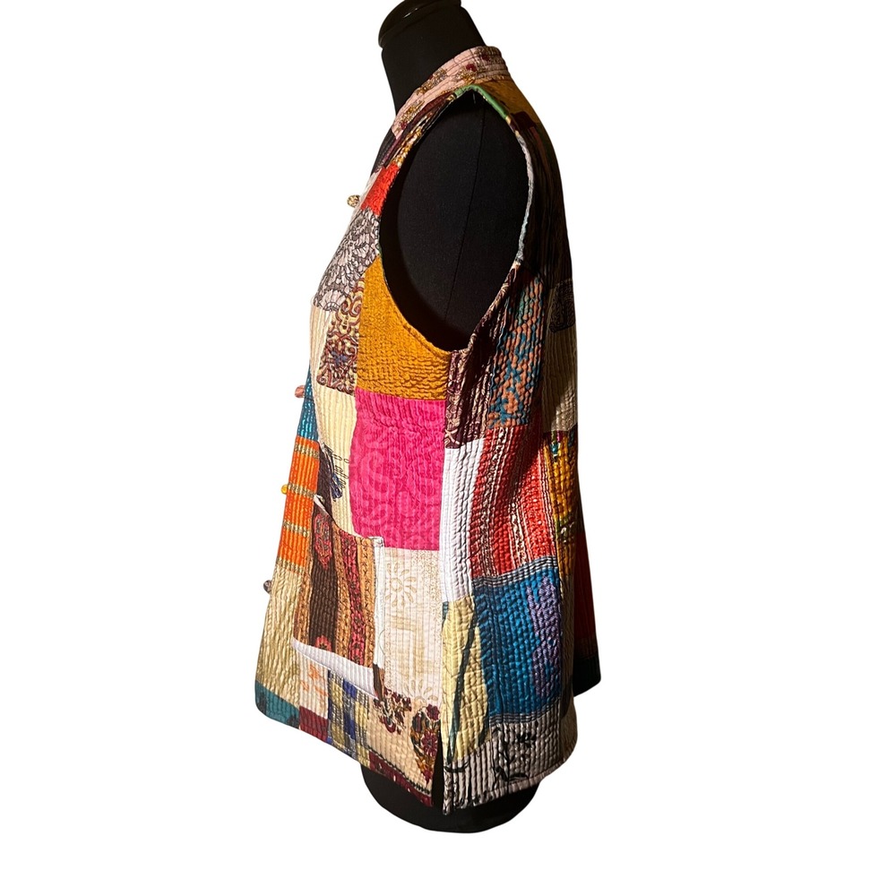 Bohemian Kantha Patchwork Quilted Vest in Multicolor, Women's Size Large - Picture 4 of 10